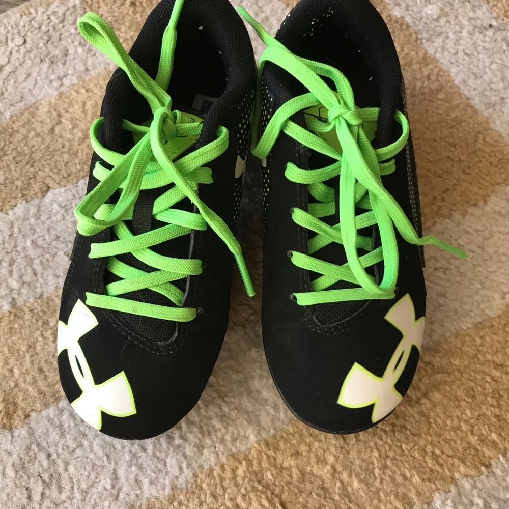 Under Armour TBall Cleats